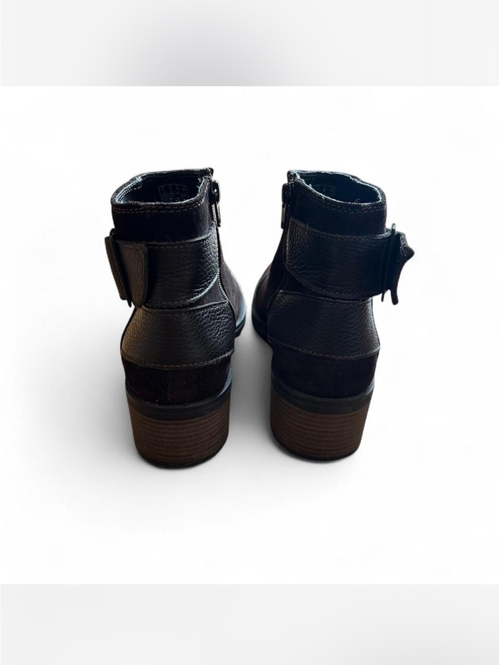 Clarks Suede Ankle Boot - Picture 4 of 7
